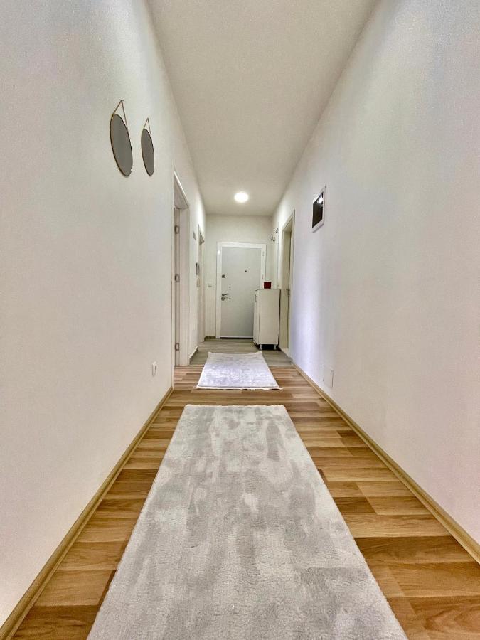 Entire Apartment - Near The Center Πρίστινα Εξωτερικό φωτογραφία