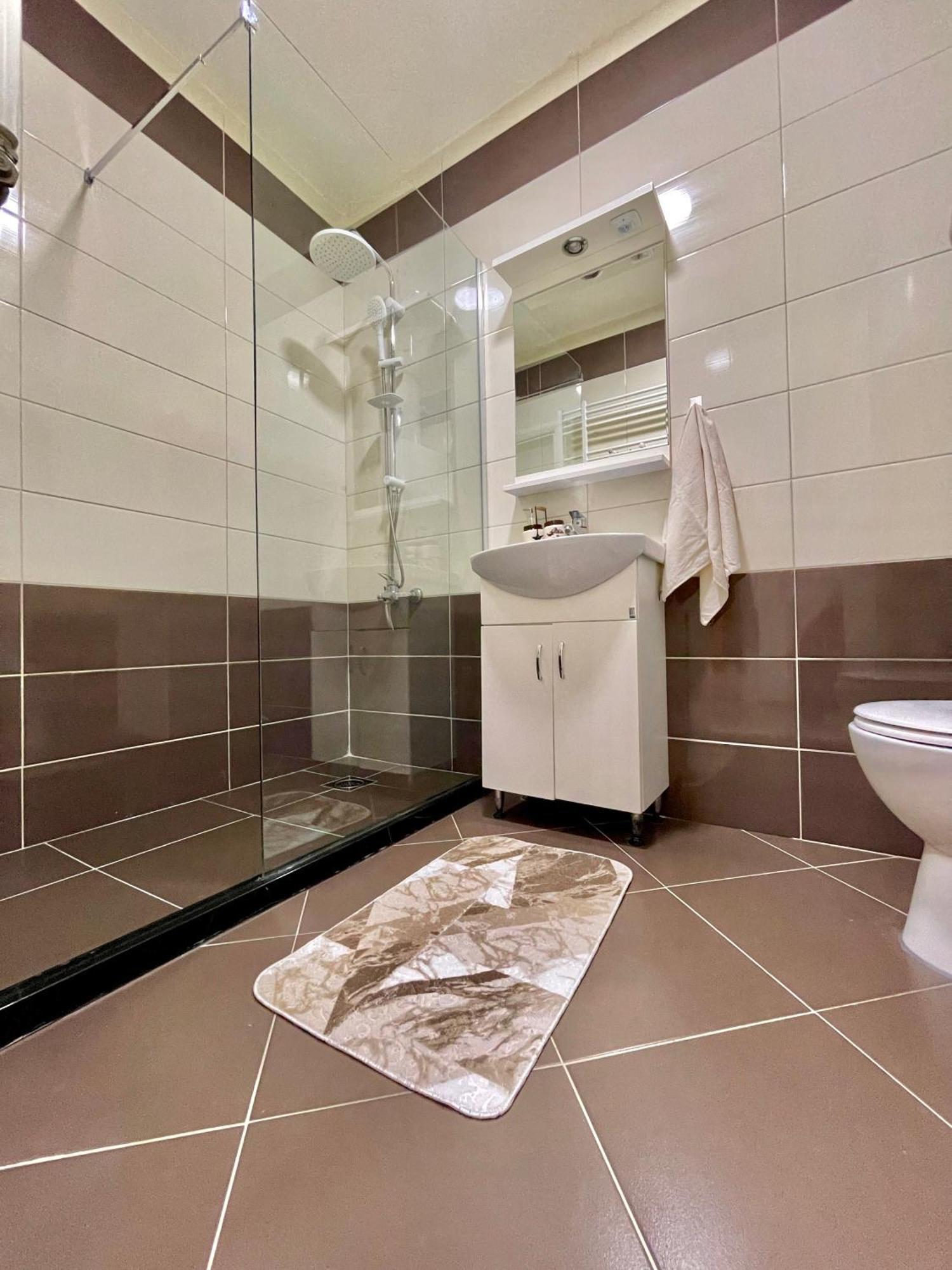 Entire Apartment - Near The Center Πρίστινα Εξωτερικό φωτογραφία