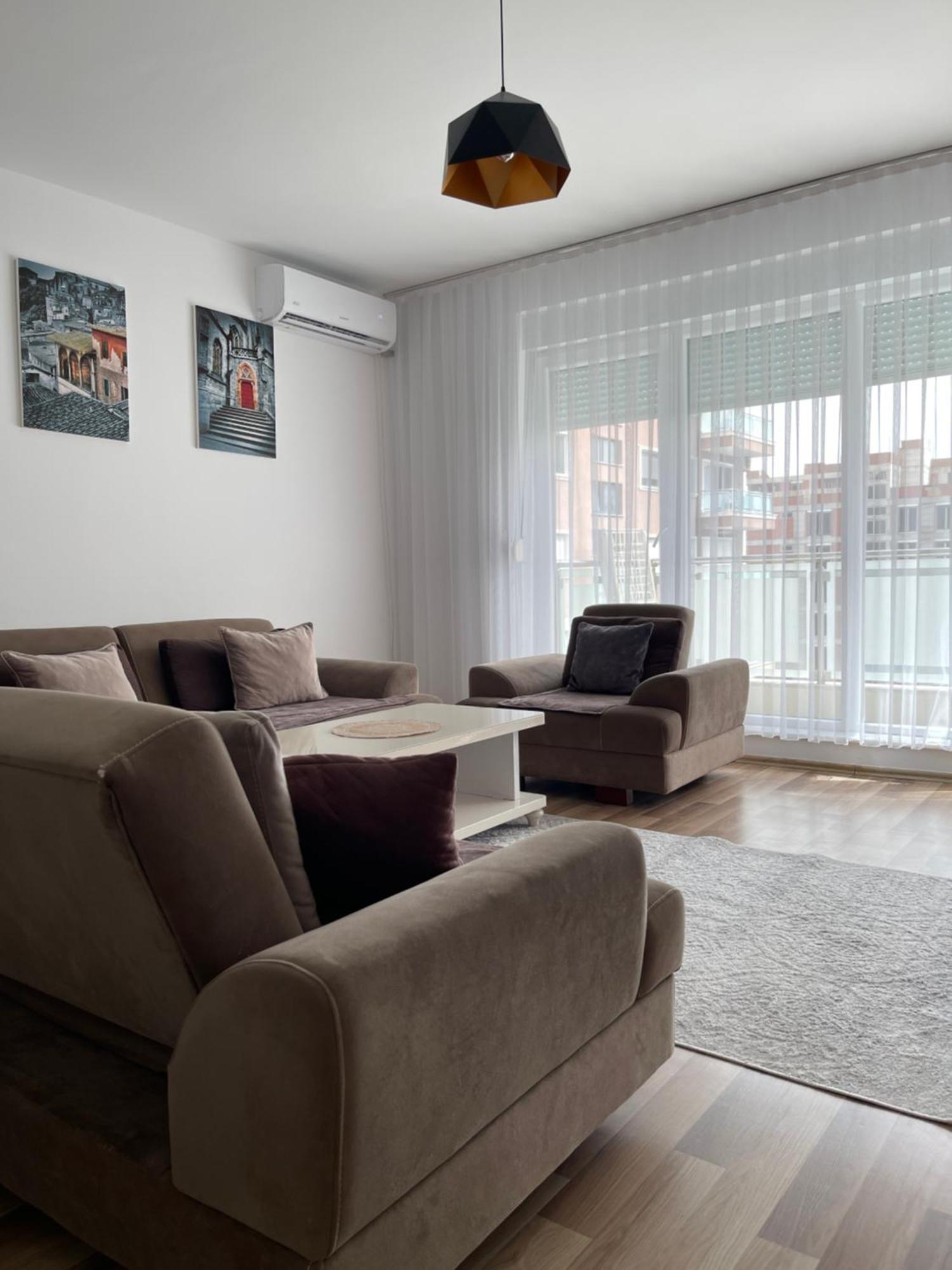 Entire Apartment - Near The Center Πρίστινα Εξωτερικό φωτογραφία