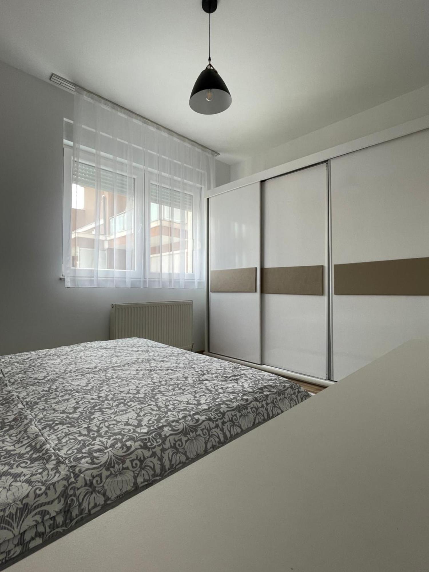 Entire Apartment - Near The Center Πρίστινα Εξωτερικό φωτογραφία